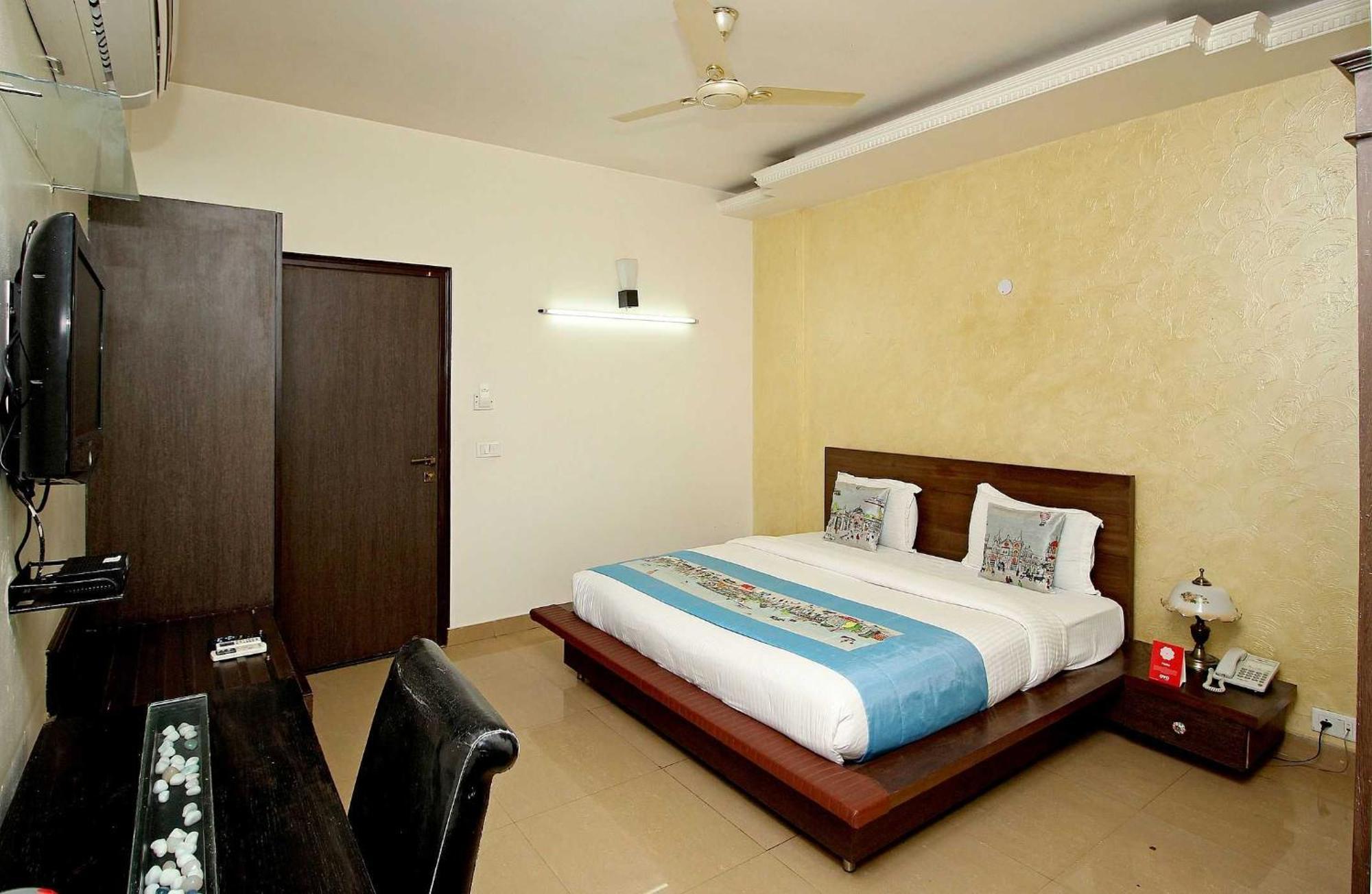 Super Collection O Sakshi Hotel Gurgaon Exterior foto