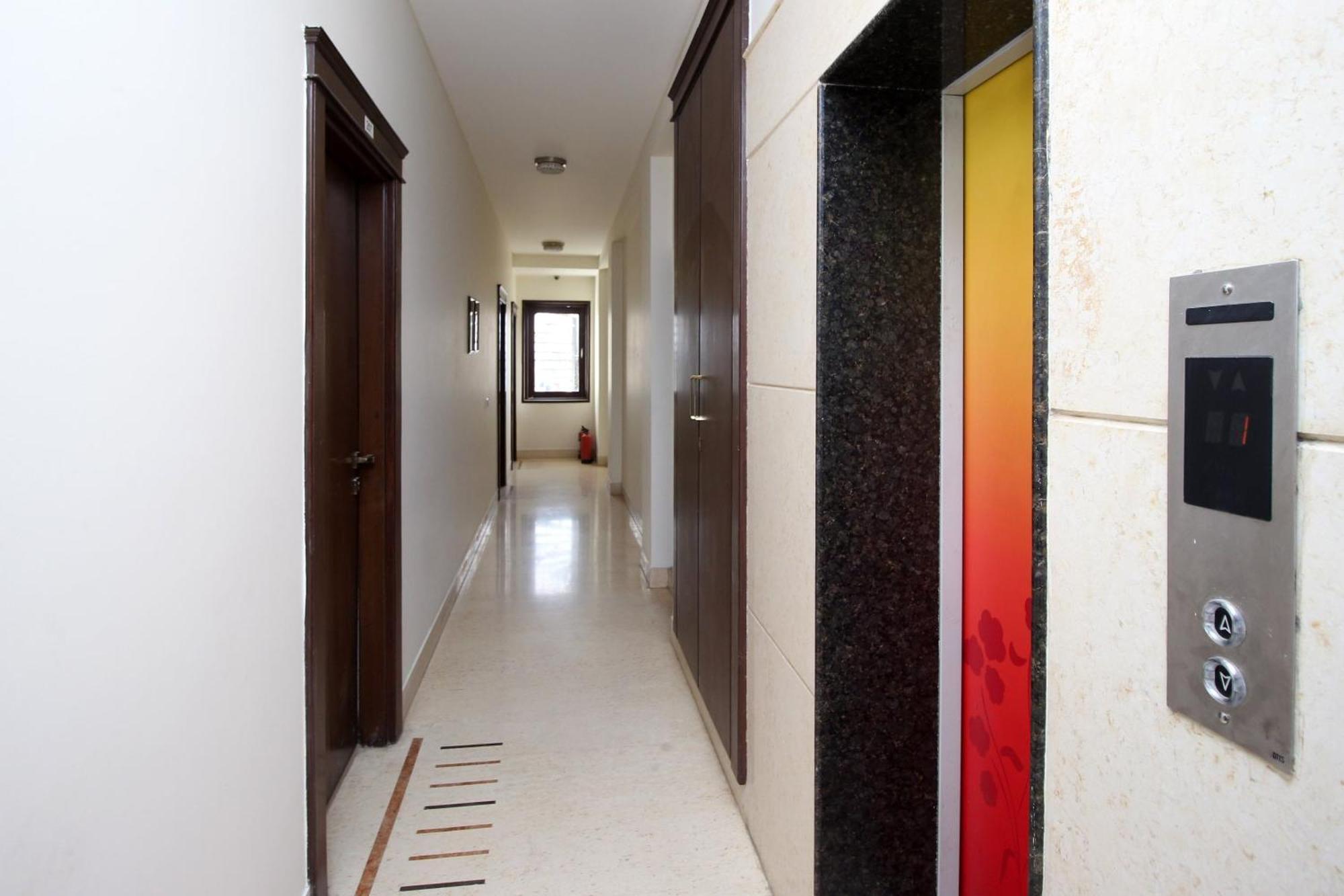 Super Collection O Sakshi Hotel Gurgaon Exterior foto